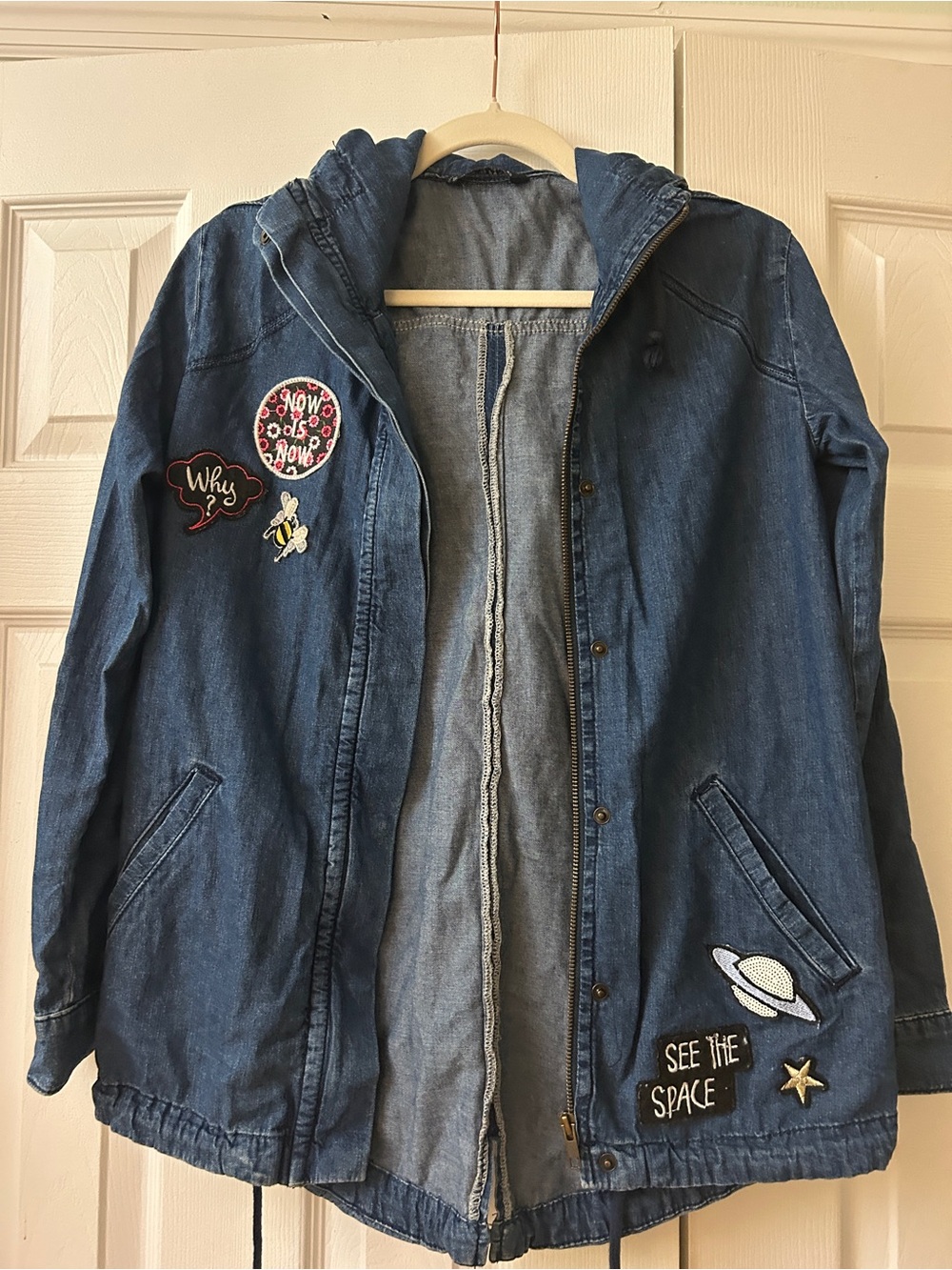 LCW Jeans Embellished Denim Hooded Jacket XS Blue Y2K Distressed Patchwork Bee